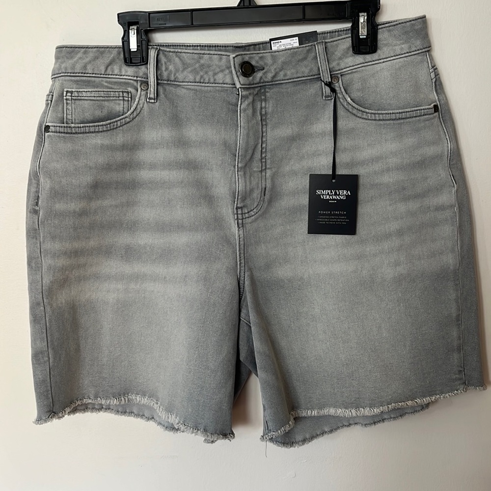 Simply Vera Vera Wang High Rise GreyStone Frayed Hem size 16 Shorts